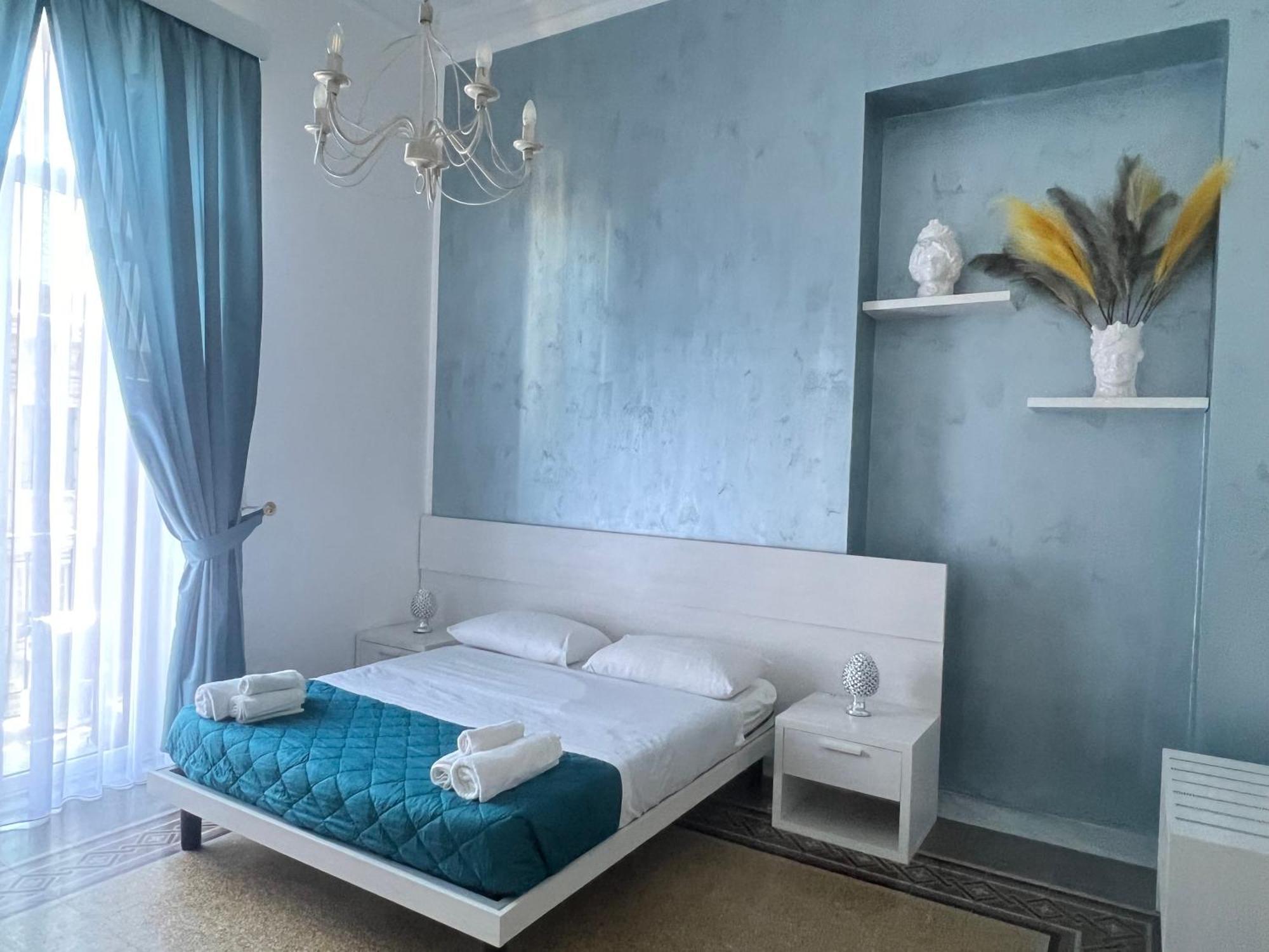 Il Siciliano Room'S & Suite Палермо Екстер'єр фото